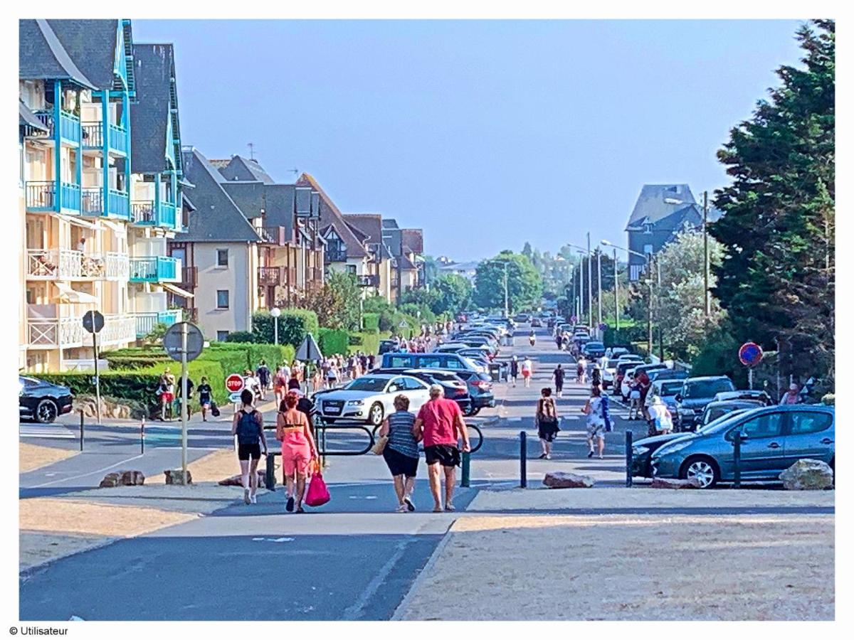 Cabourg, Appartement Plain Pied Avec Terrasse Acces Direct A La Plage Exteriör bild
